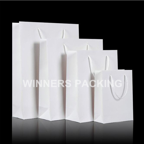 Customized white paper bag with logo