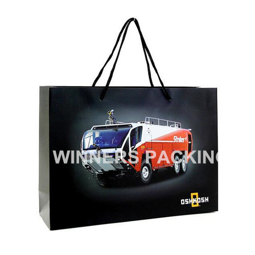 Retail paper bag with custom size and printing