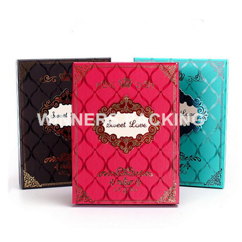 Elegant luxury cardboard chocolate gift box with lid